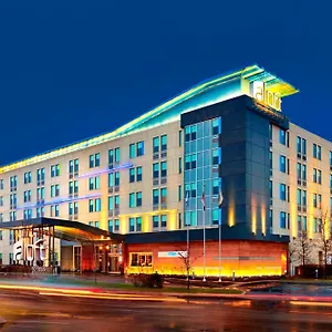 Aloft Montreal Airport 3* Dorval