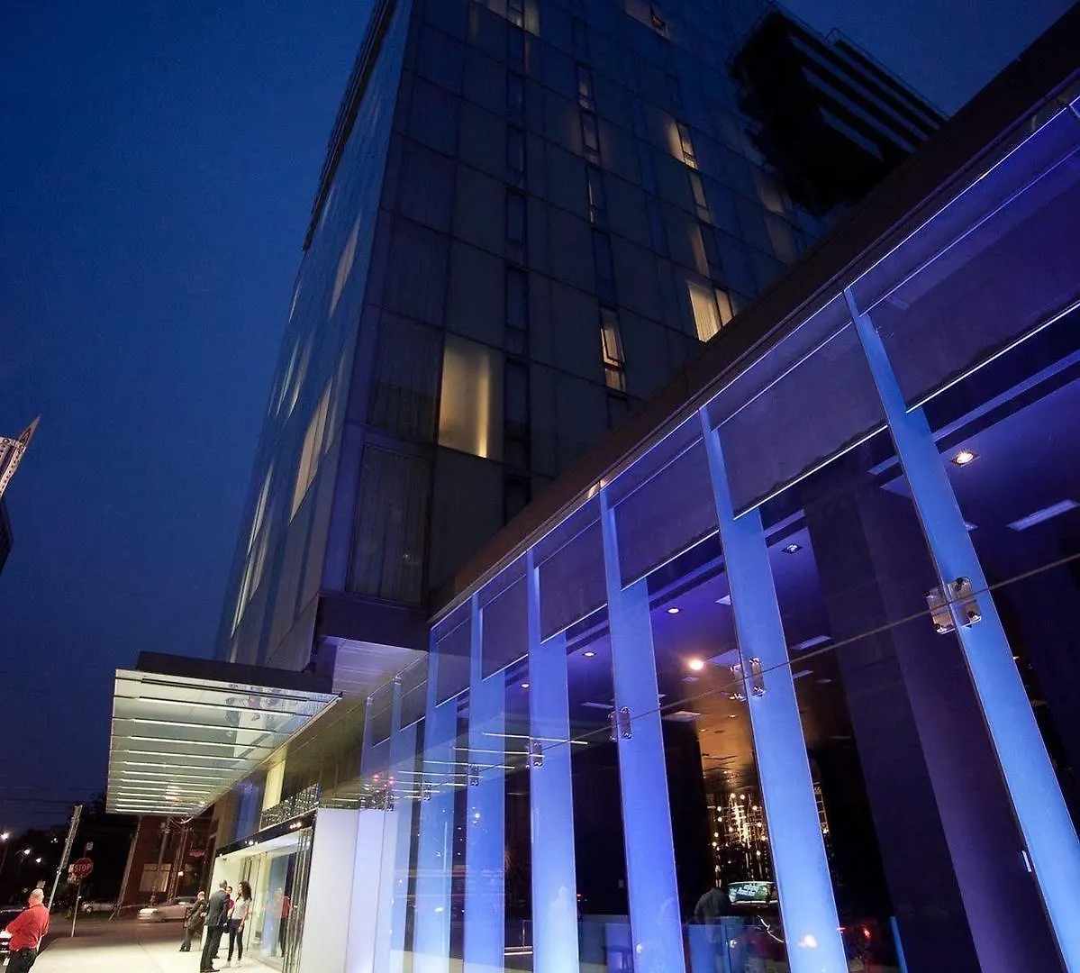 1 Hotel Toronto