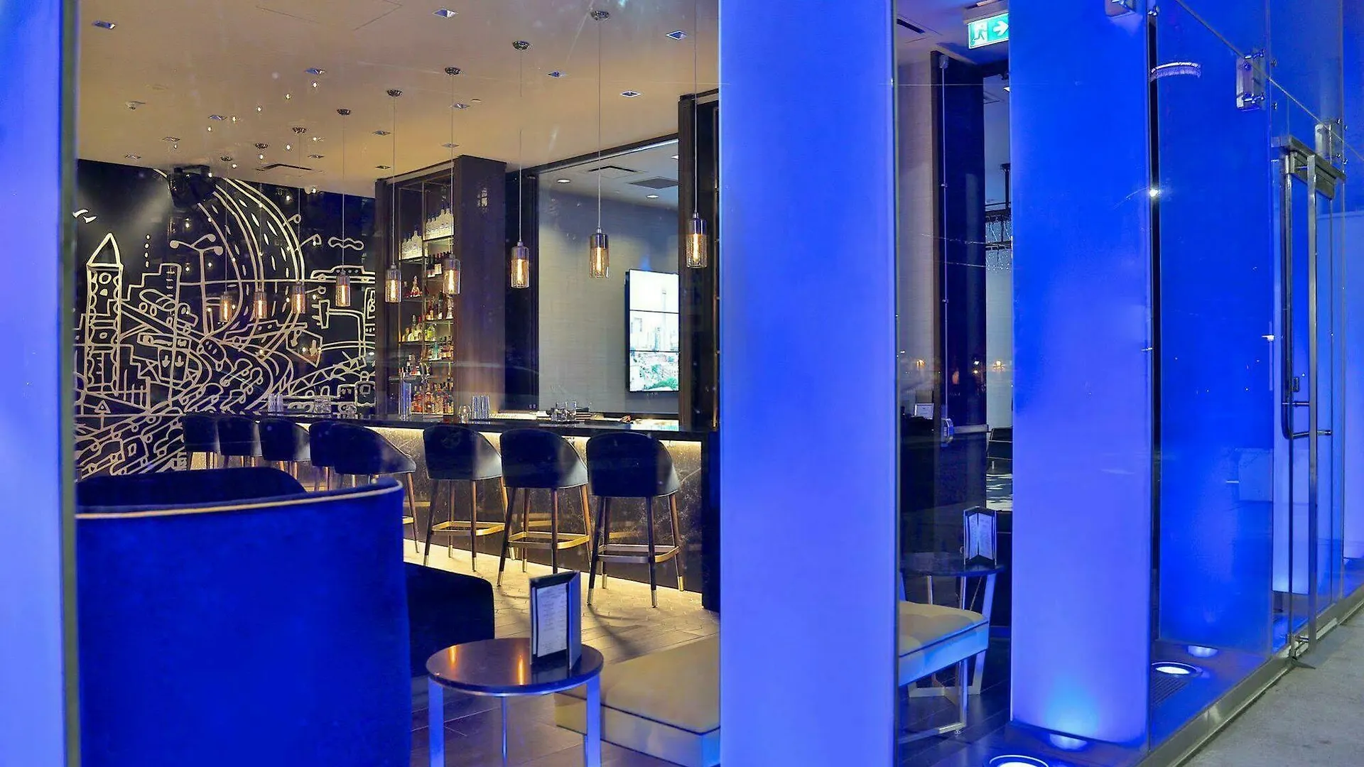 1 Hotel Toronto